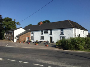 Hotels in Crediton
